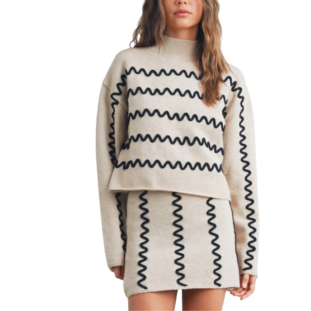 Trendy neutral knit matching set | Beige black sweater & mini skirt | medium
